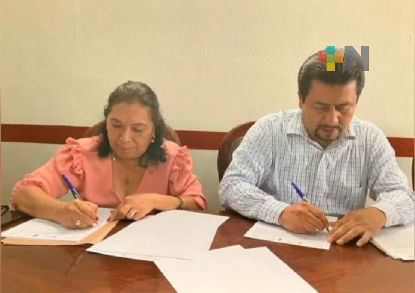IVEA firmó convenio de colaboración con ayuntamiento de Ixhuatlán de Madero