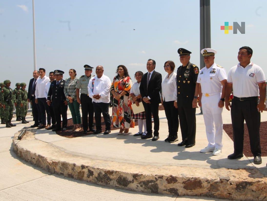 Asiste presidenta del Congreso a conmemoración de la Batalla de Cerro Gordo