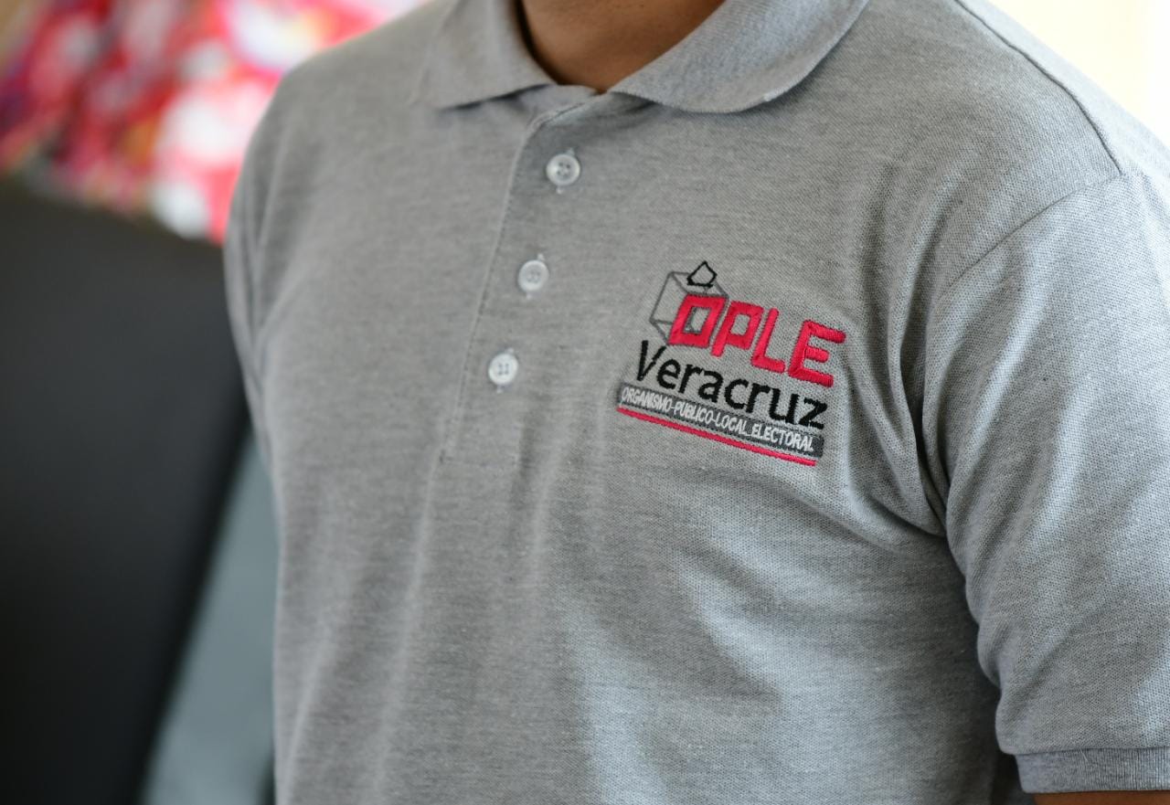 Autorizará OPLE Veracruz bono económico para empleados con motivo de proceso electoral local