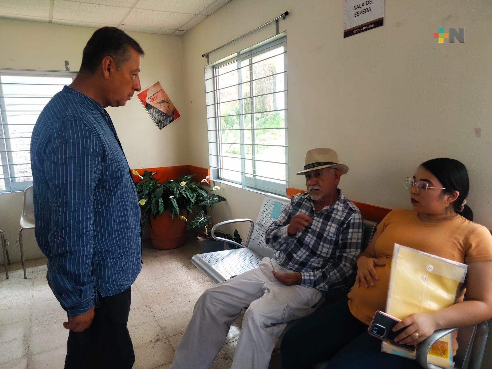 Director general del ISSSTE recorre  clínica en Xalapa, corrobora atención a derechohabientes
