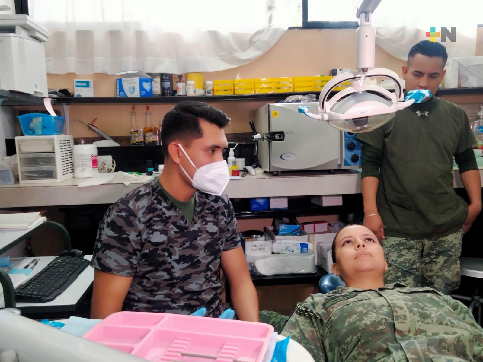 Pelotón de sanidad del Ejército brinda apoyo a población en casos de emergencia
