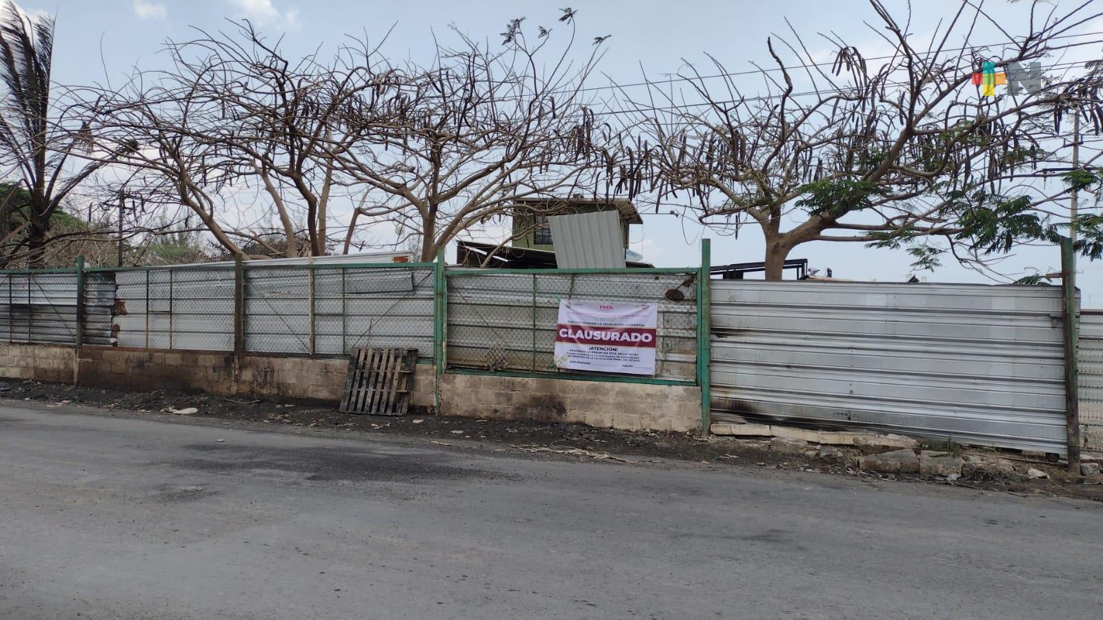 Recicladora nunca detuvo actividades a pesar de clausura, confirman vecinos