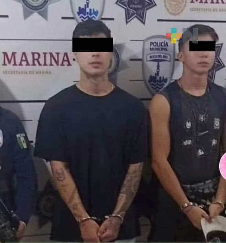 Detienen a pareja de Yeri Mua por alterar el orden