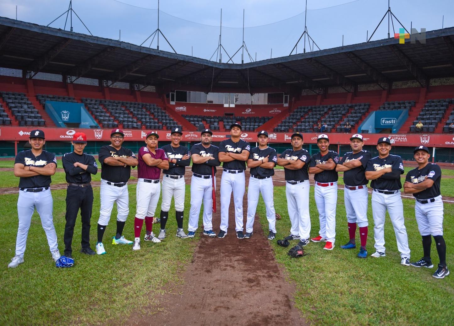 Tomateros de Xalapa listos para enfrentarse a El Águila