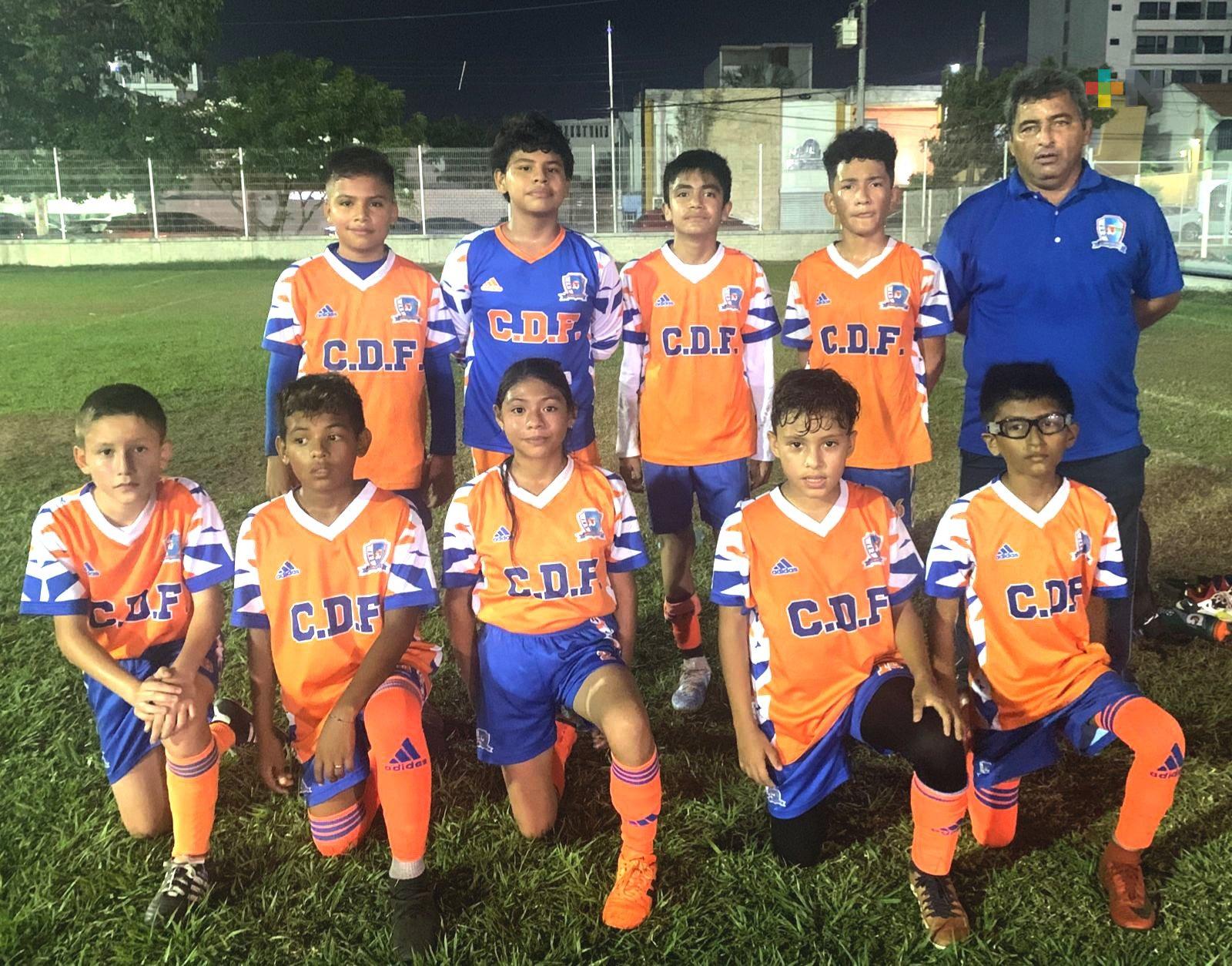 Marca CDF la pauta en Súper Liga de Futbol