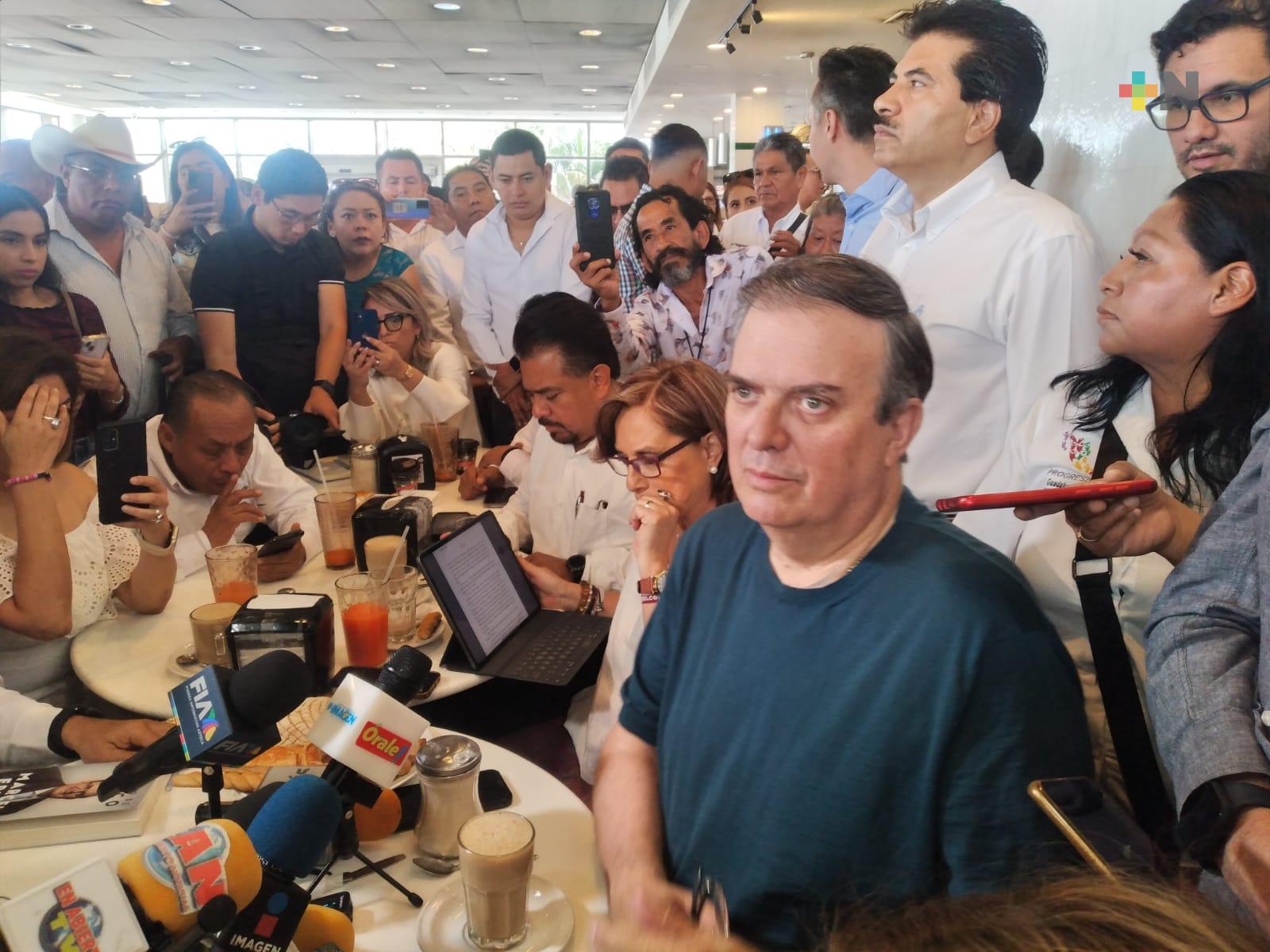 Marcelo Ebrard propone un debate entre aspirantes presidenciales morenistas