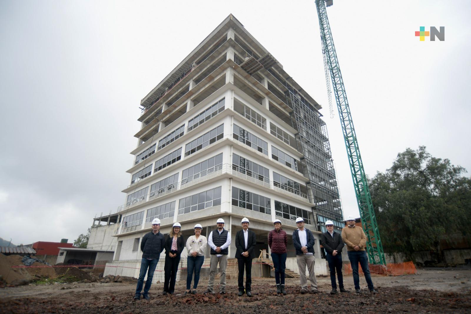 Torre Orgullo Veracruzano, un legado más a la base trabajadora del Estado