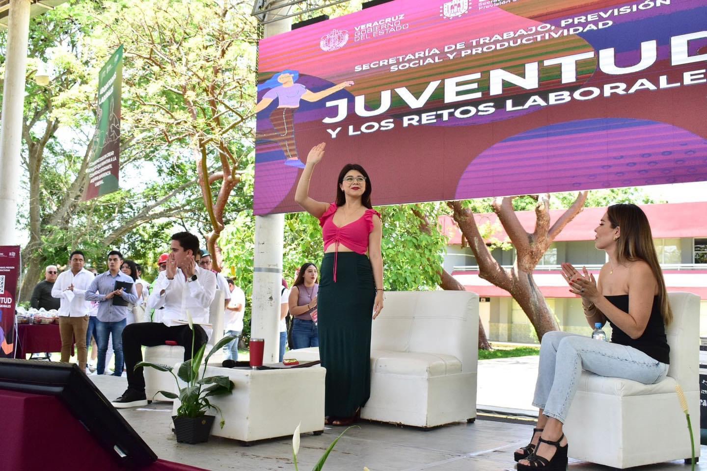 Jóvenes, esenciales en los procesos de cambio; STPSP enriquece aptitudes laborales