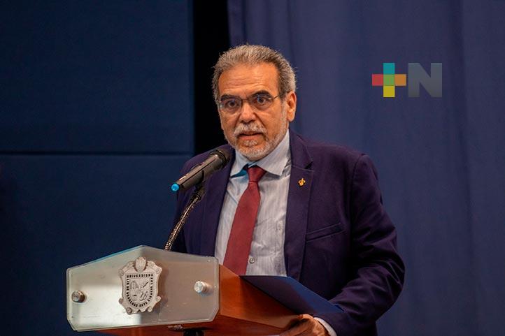 La traducción posibilita circulación de literatura y conocimiento