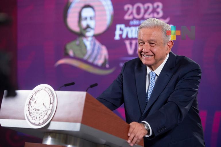 Espacios deportivos fomentan actividad física: AMLO