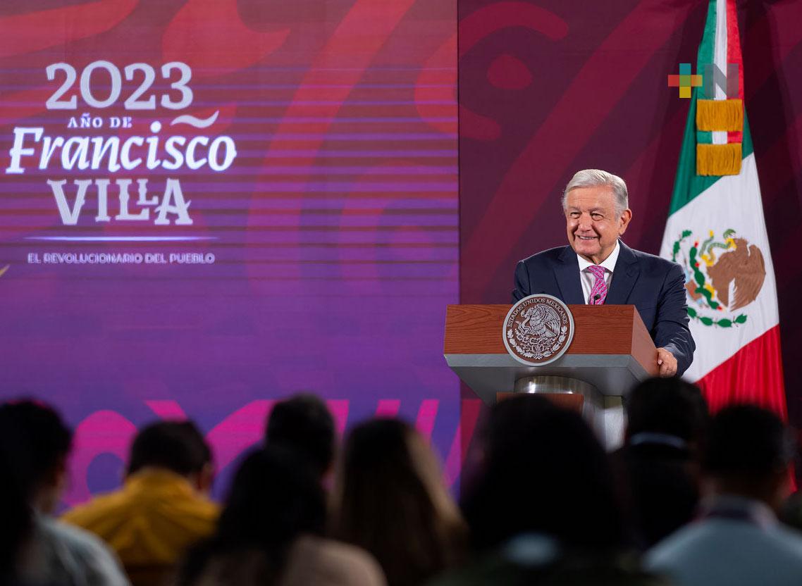 Modernización de vías férreas de Coatzacoalcos a Palenque estará lista en diciembre: AMLO