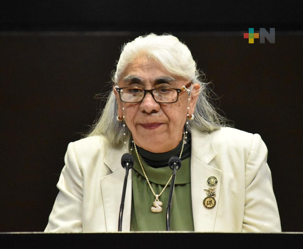 Buscan prohibir que proveedores de servicios cobren comisión por uso de tarjeta de débito o crédito