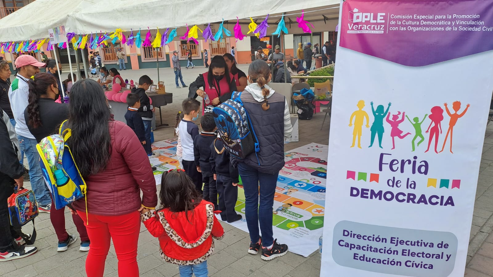 OPLE Veracruz promueve la cultura democrática en todo el Estado