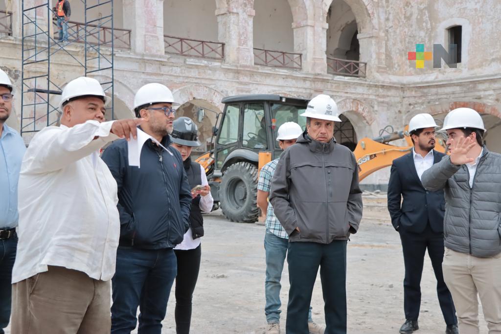 Gobernador y secretario de Gobierno, Eric Cisneros supervisan rehabilitación de Fortaleza de San Carlos