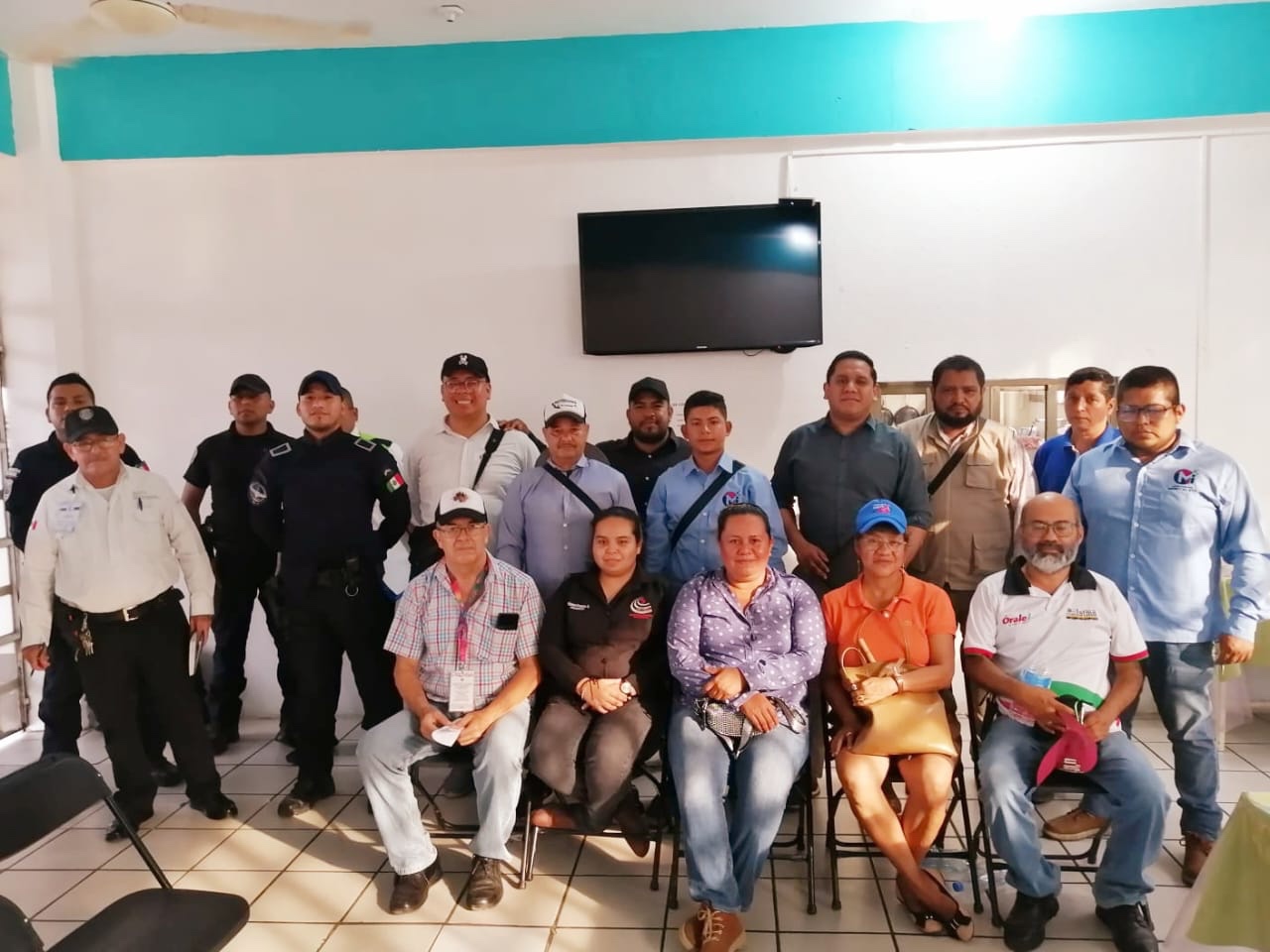 Realiza CEAPP mesa de trabajo con periodistas y mandos policíacos en Acayucan