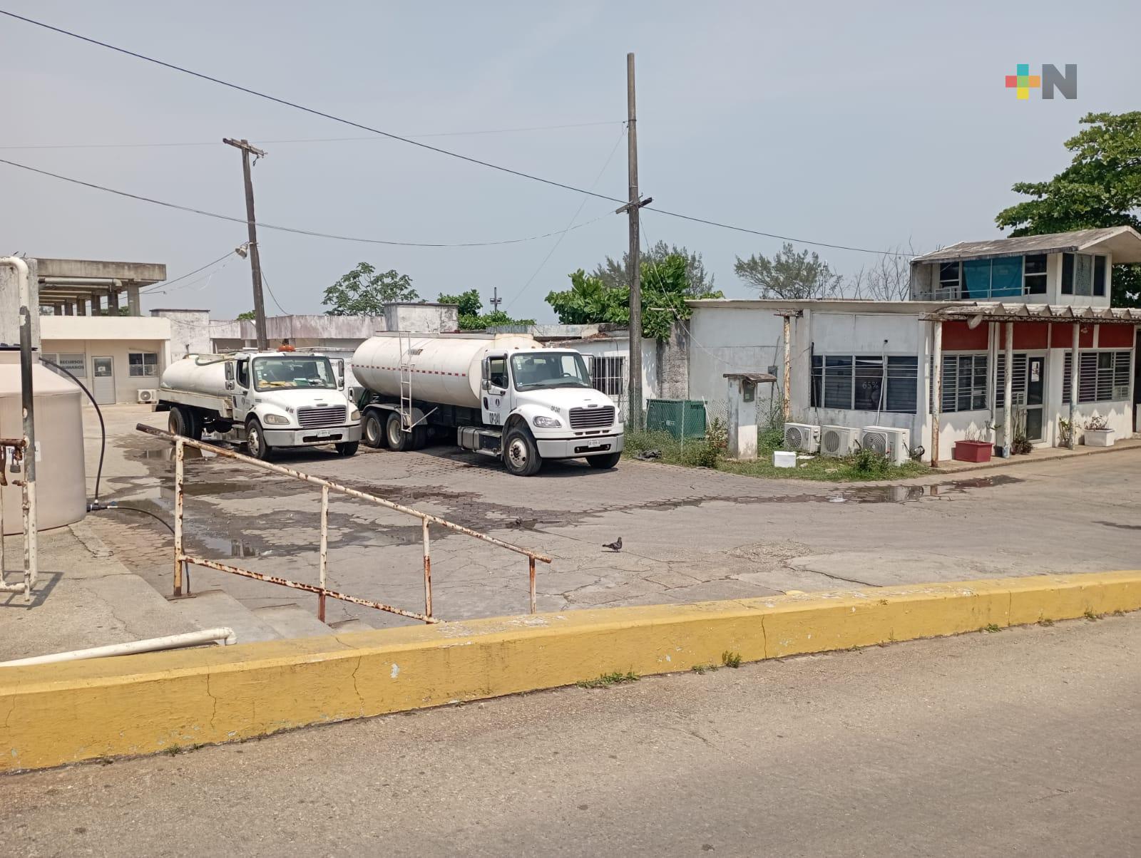 Con pipas, CMAS suministrará agua a colonias de Coatza