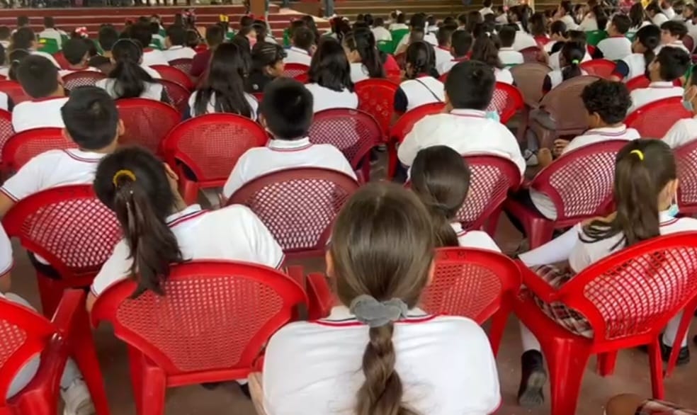 Se condonaron cuotas escolares y se reforzaron programas educativos en Veracruz