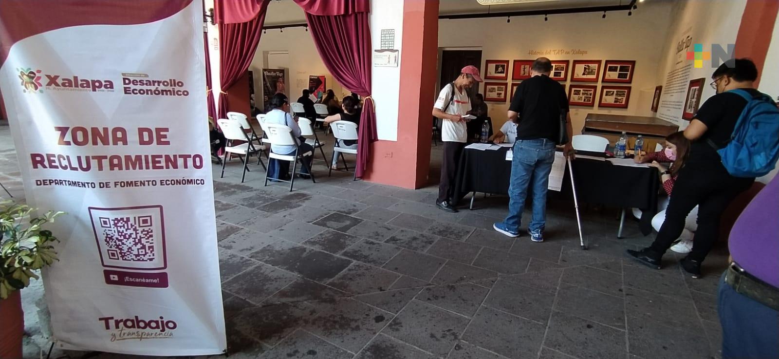 Al menos seis empresas ofrecieron empleos a través del ayuntamiento de Xalapa