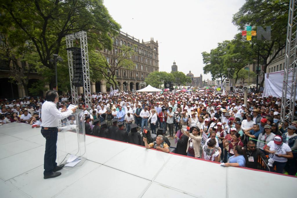 Encabeza Cuitláhuac García manifestación pacífica y ciudadana en contra de la SCJN