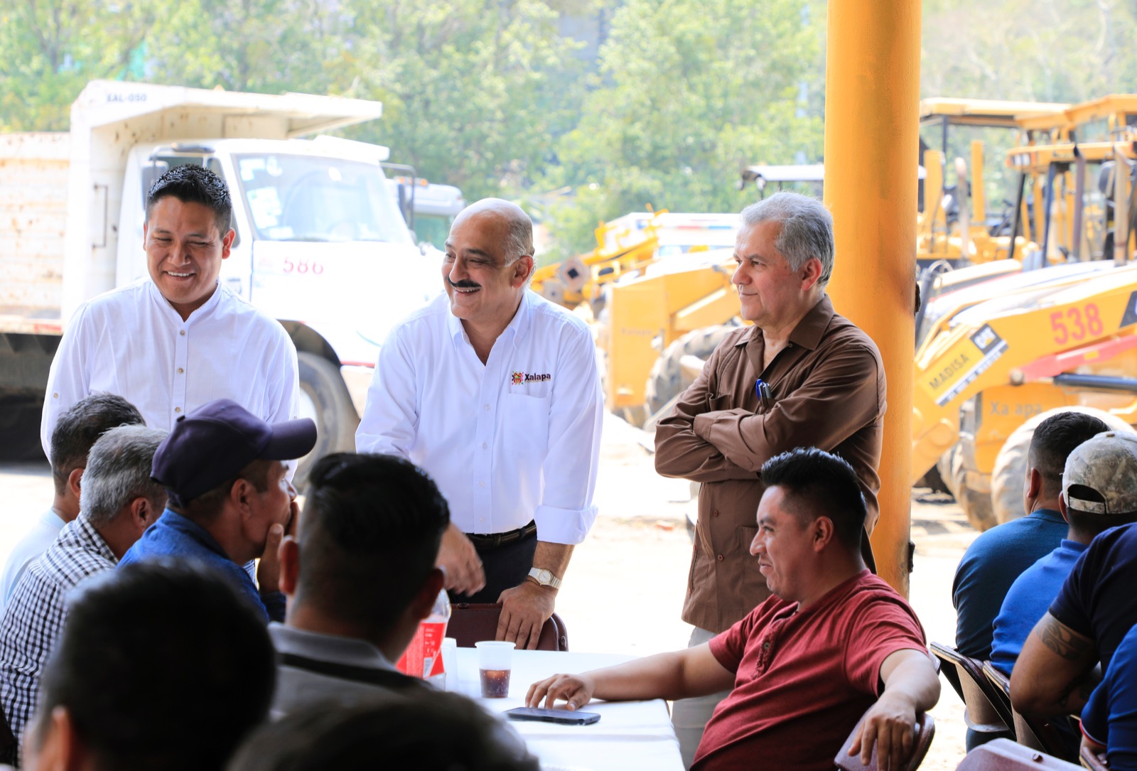Trabajadores municipales de la construcción, fundamentales para el desarrollo de la ciudad
