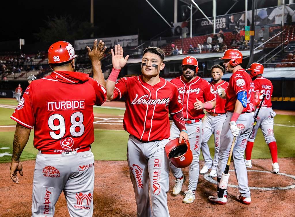 El Águila triunfa por pizarra de 6-1 ante Oaxaca