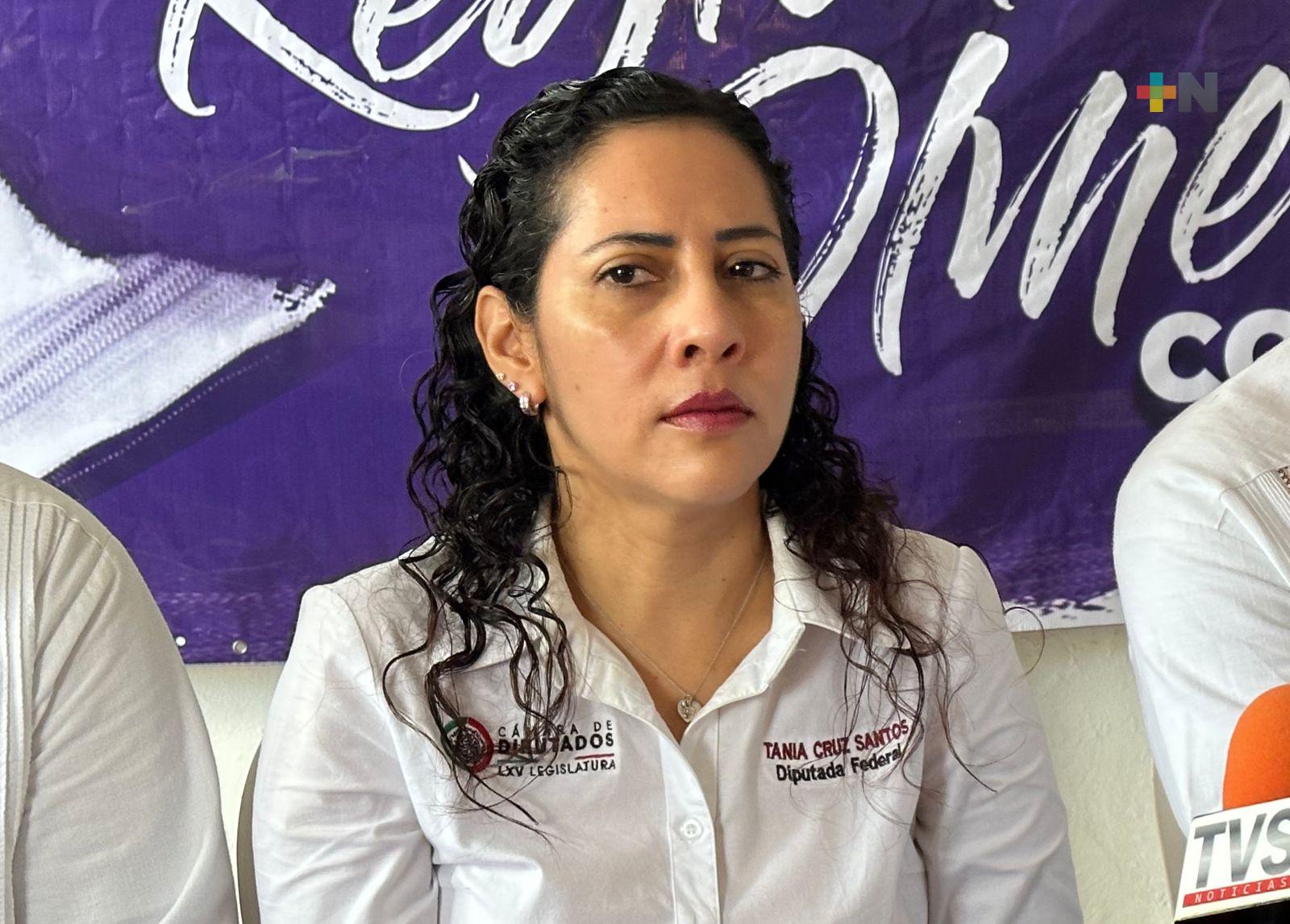 Importante brindar capacitación para evitar accidentes en complejos petroquímicos: Tania Cruz