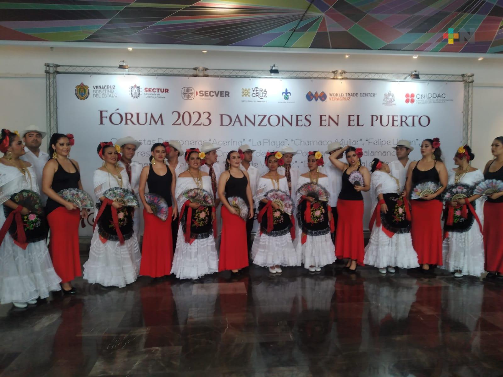 Se reúnen en Veracruz danzantes de todo el país