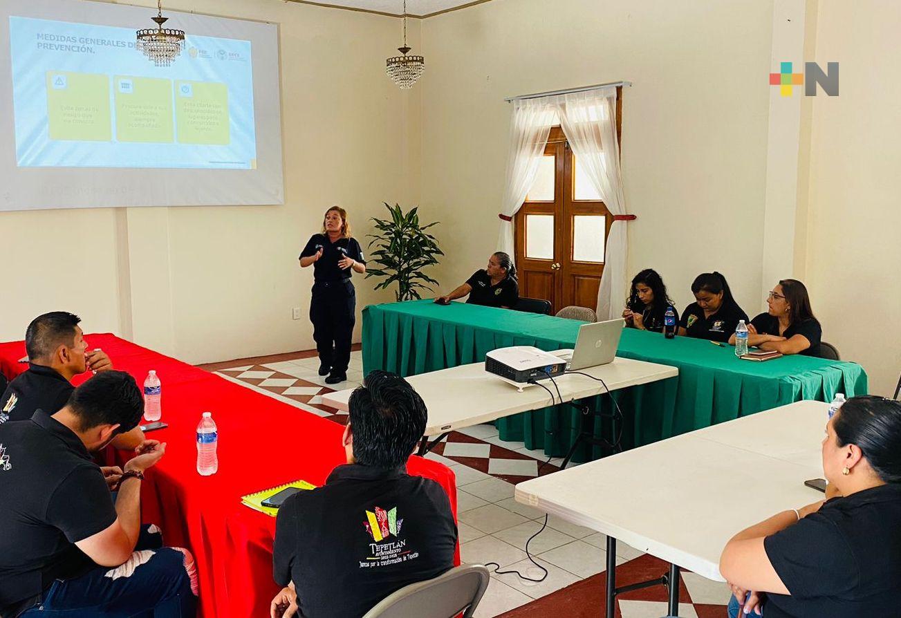 Capacita UECS a servidores públicos del ayuntamiento de Tepetlán