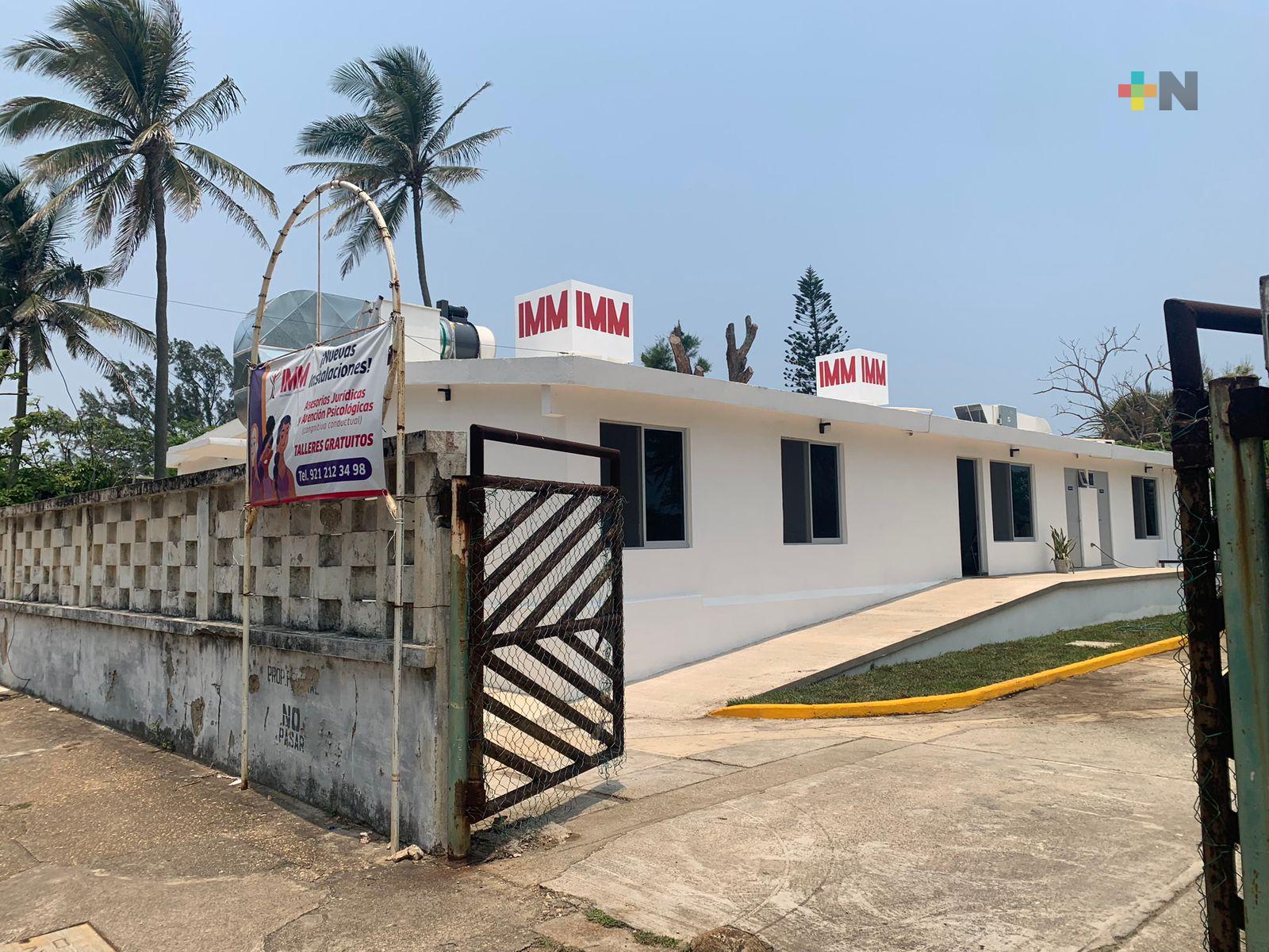 Recuerda titular nuevo domicilio del IMM a usuarias de Coatza