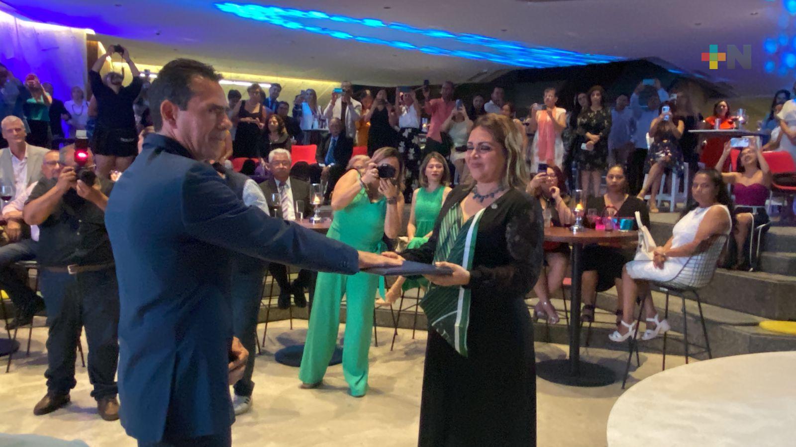 Renuevan mesa directiva de AMPI Veracruz