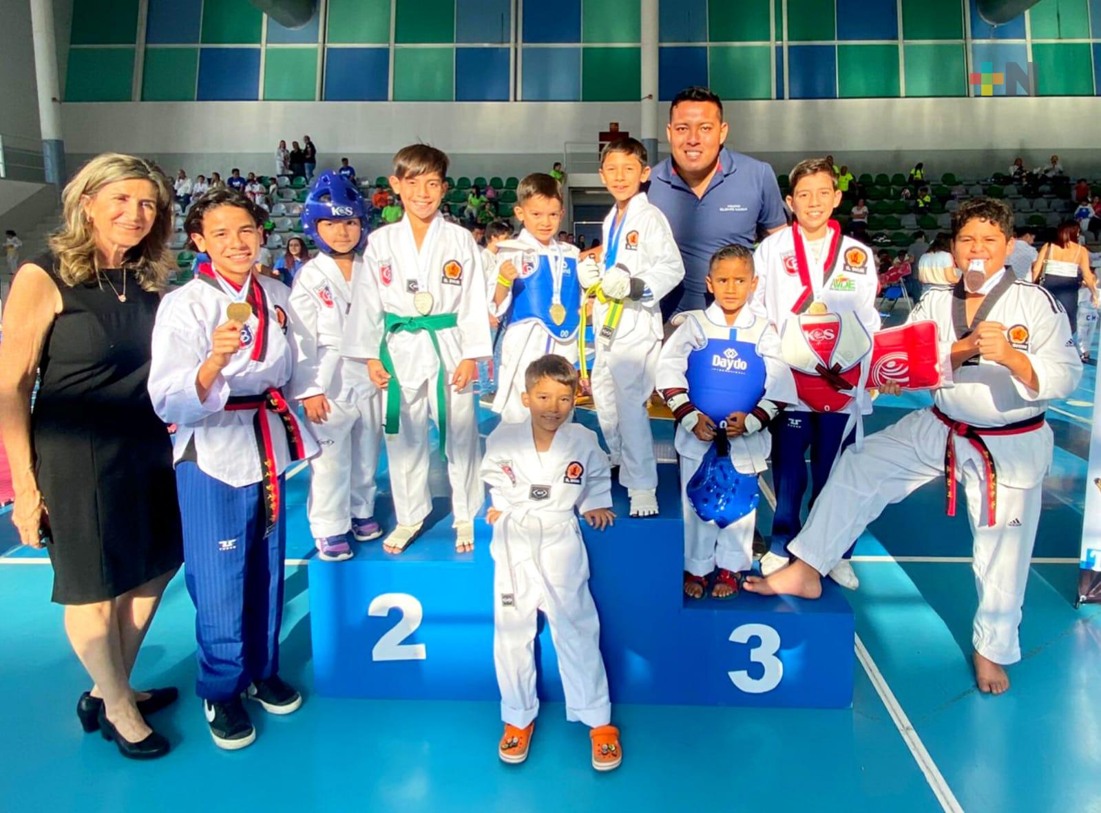 Destacan alumnos de Il Shim TKD Veracruz en Jalisco