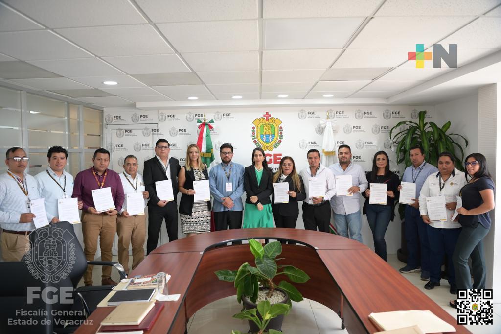 Sostiene FGE reunión de evaluación con fiscales regionales, coordinadoras especializadas y directores generales con delegados de PM y servicios periciales