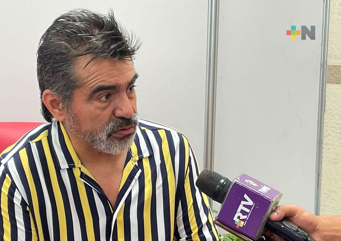 José Cárdenas presentó su obra «El lento andar de la araña» en la FILU 2023