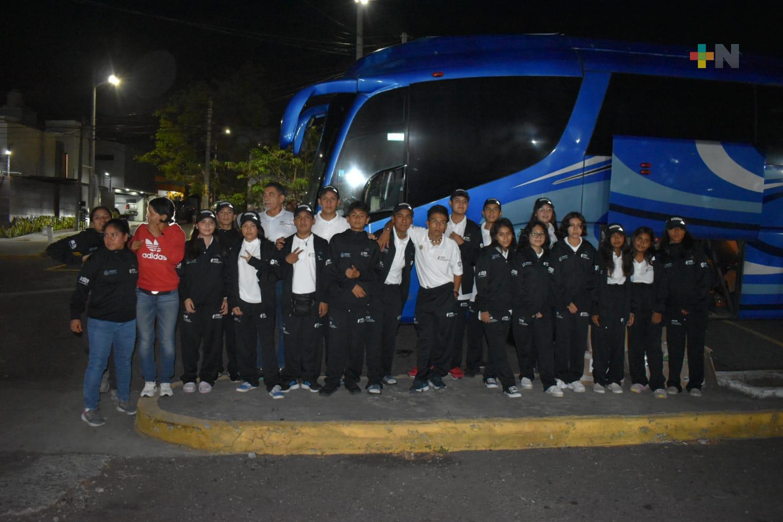 Selección veracruzana de Hockey sobre pasto viaja a los Nacionales Conade 2023