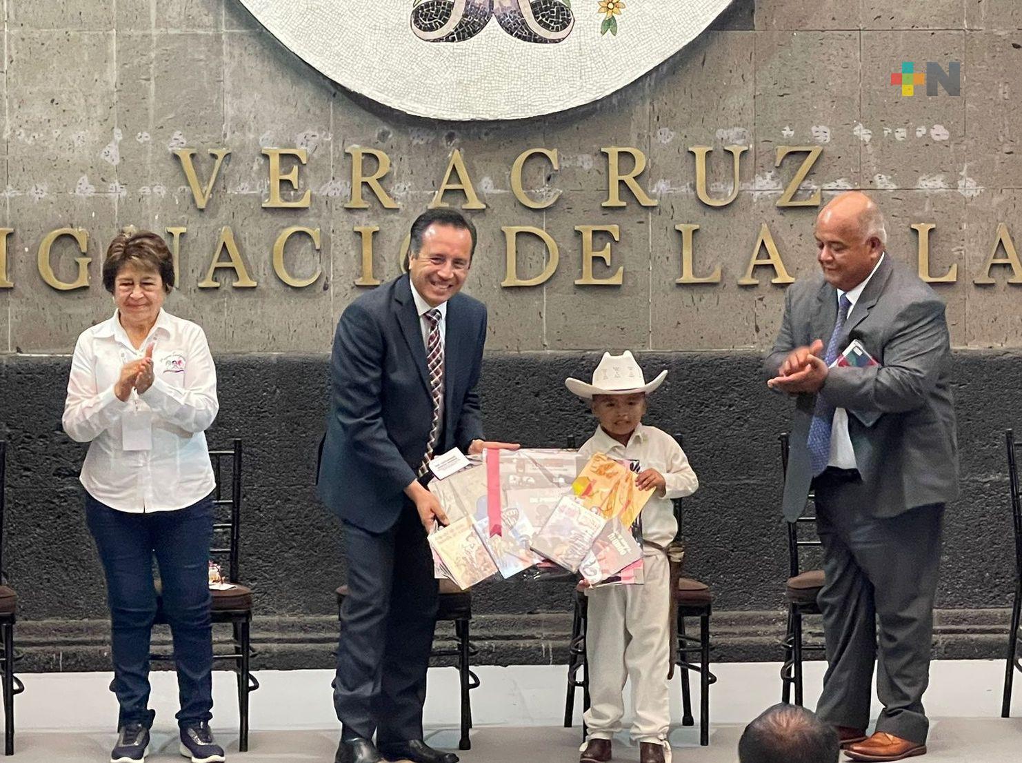Inaugura gobernador campaña «En Veracruz la lectura me llena de orgullo”