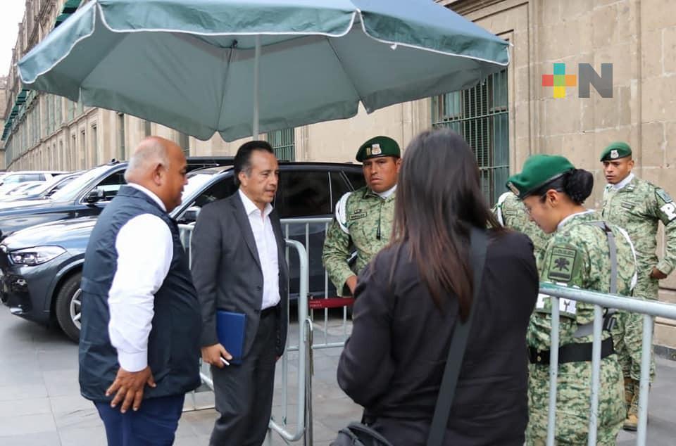 Acuden Gobernador Cuitláhuac García y Eric Cisneros a reunión con AMLO