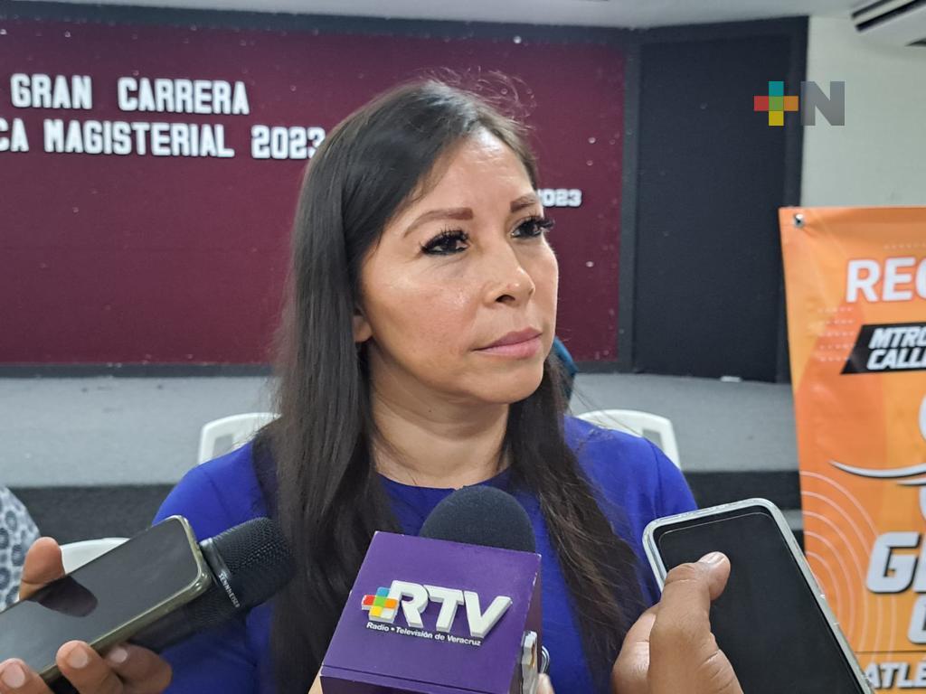 Existen 40 escuelas con escrituras de más de 250 que hay en Coatzacoalcos