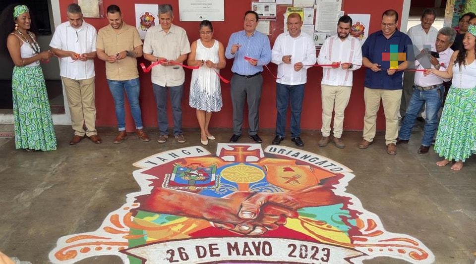 Yanga y Uriangato signan documento que los acredita como municipios hermanos