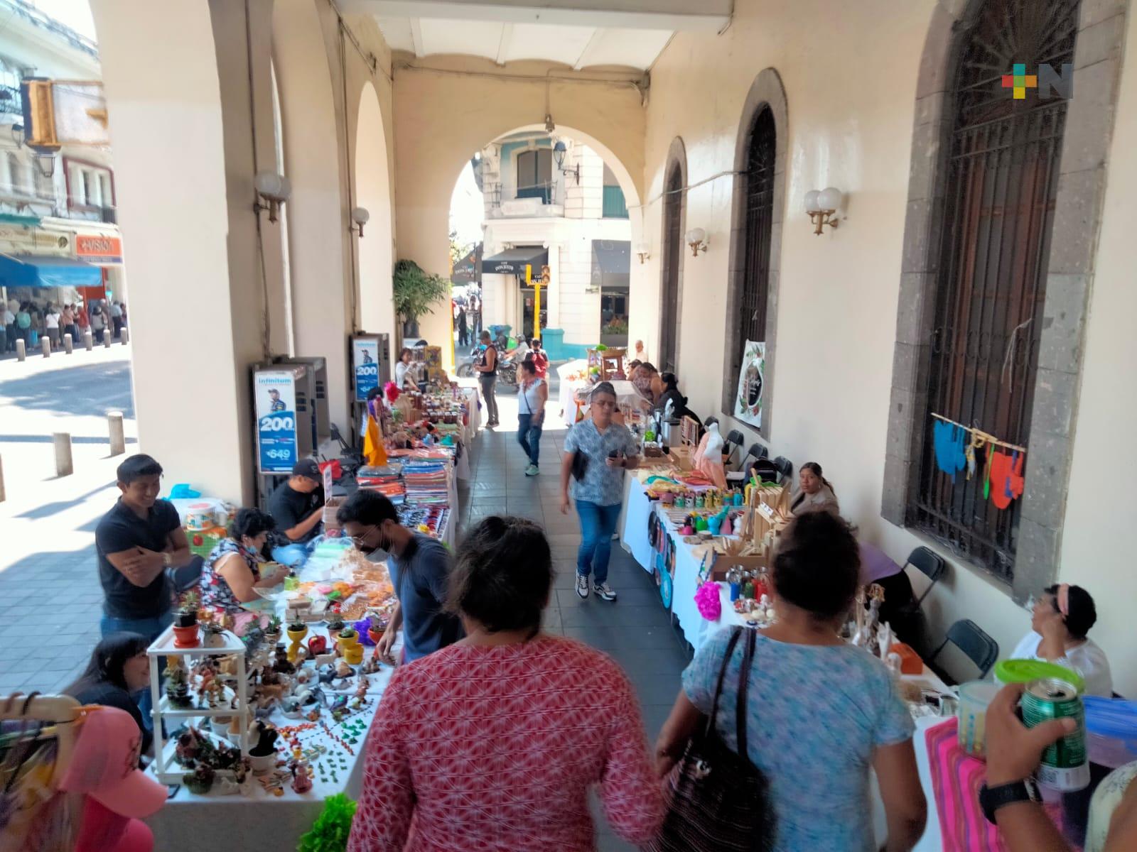 Productoras y comerciantes locales reportan buenas ventas durante el 10 de mayo