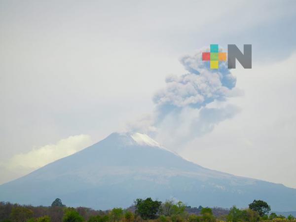 Mantiene gobierno poblano monitoreo permanente del Popocatépetl