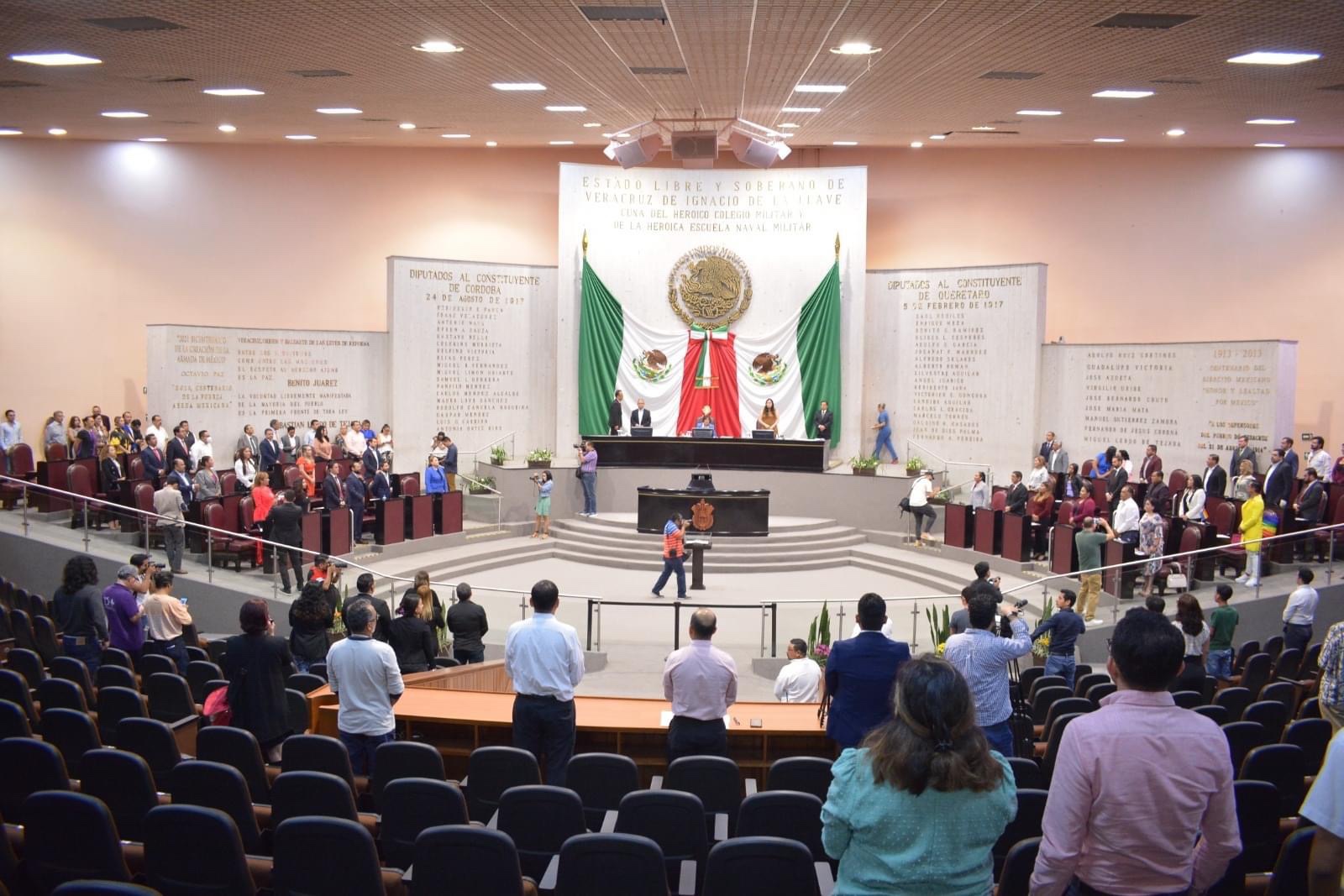 Convoca Congreso de Veracruz a concentración pacífica contra la SCJN