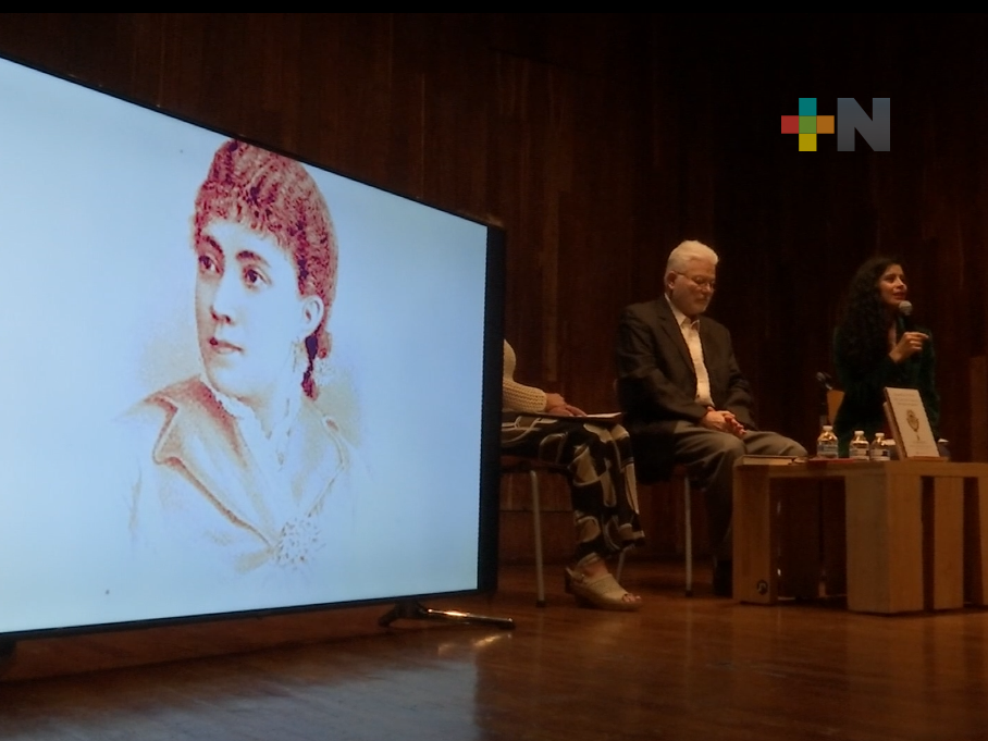 Presentan libro Poemas escogidos, de Josefina Pérez de García Torres, en la GAC
