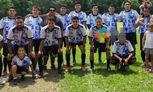 Caimanes lideran el campeonato de futbol de Chicuasen