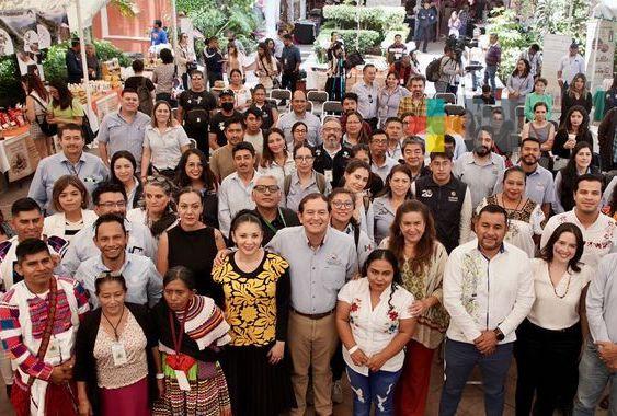 Inició la Feria del Café, la Miel y el Cacao, en el Museo Nacional de Culturas Populares