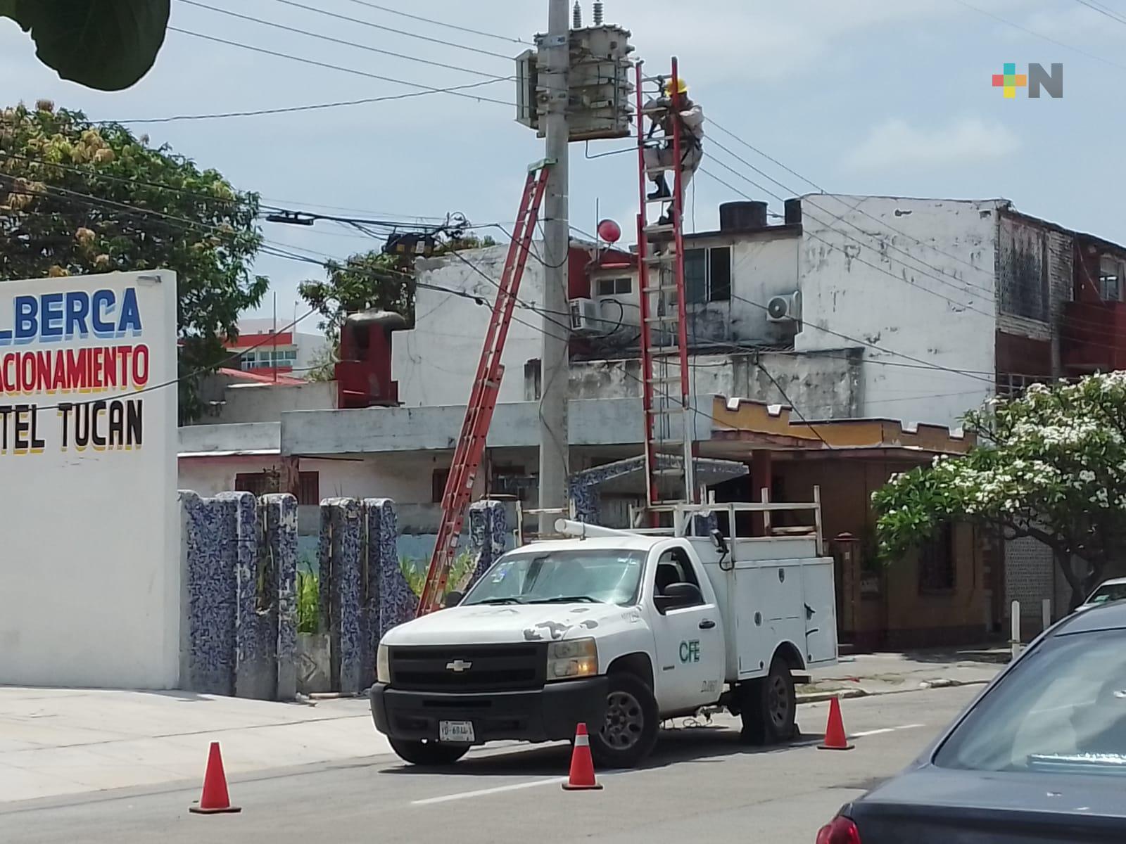 Con sustitución de transformadores, CFE combate apagones en Veracruz puerto