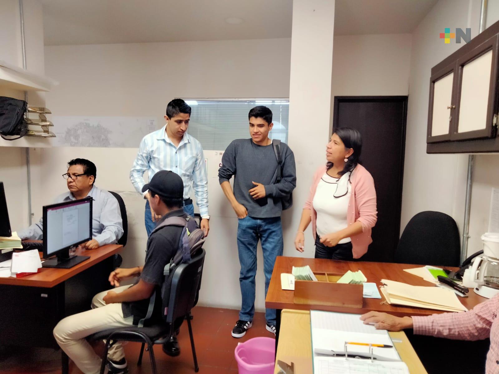 Promueve ayuntamiento de Xalapa trámite de cartilla militar en escuelas de bachillerato
