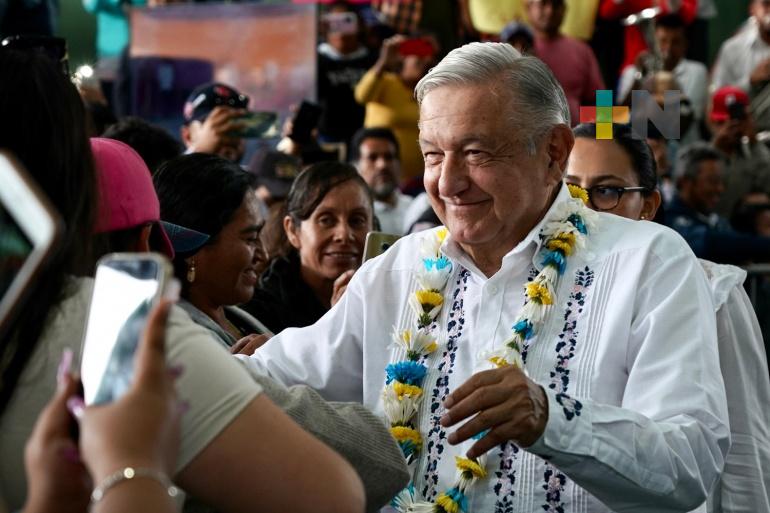 Presidente llama a replicar en la sociedad humanismo y unidad de las comunidades indígenas