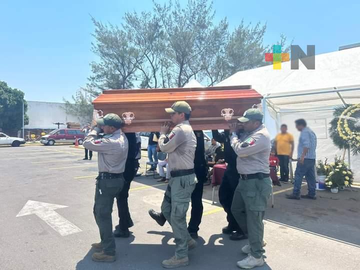 Despiden con honores a policía que murió durante enfrentamiento con delincuentes