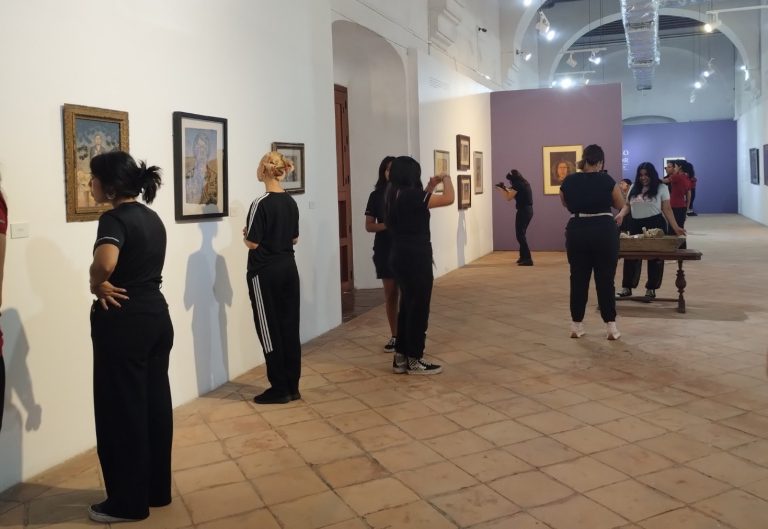 Despide Exconvento Betlehemita la exposición Universo interior, de Nahum B. Zenil, con música y performance