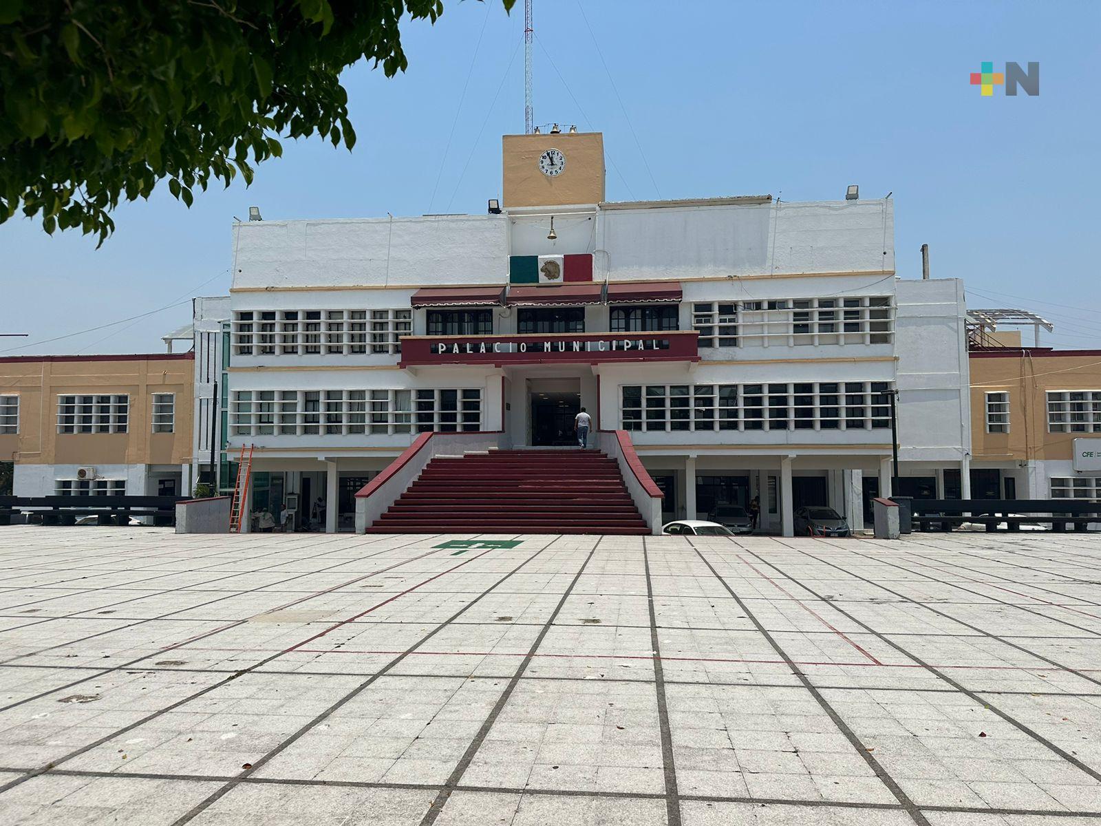 Por mantenimiento eléctrico programado municipio de Coatza cancelará trámites un día